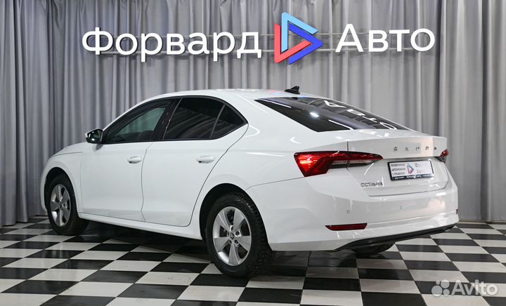 Skoda Octavia 1.4 AT, 2021, 50 000 км