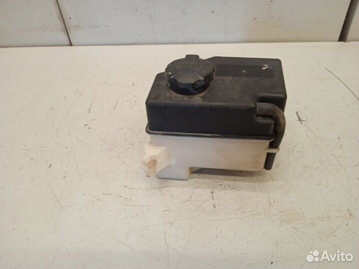 Бачок расширительный Hyundai Verna 2 1.4 2006