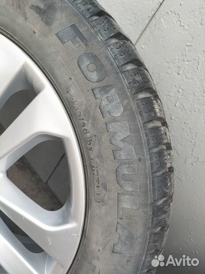 Pirelli Formula Ice 215/60 R17 100T