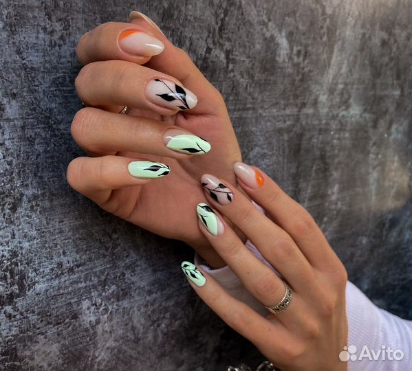 Мастер маникюра и педикюра