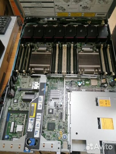 Сервер HP DL360p Gen8