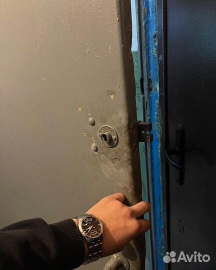 Вскрытие замков, ремонт и замена замков