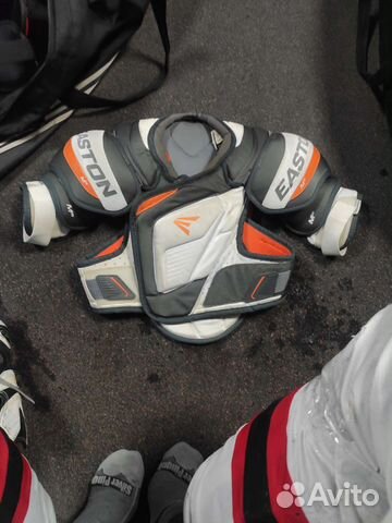 Нагрудник Easton юниорский, размер M