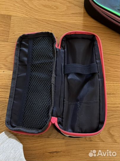 Пенал школьный