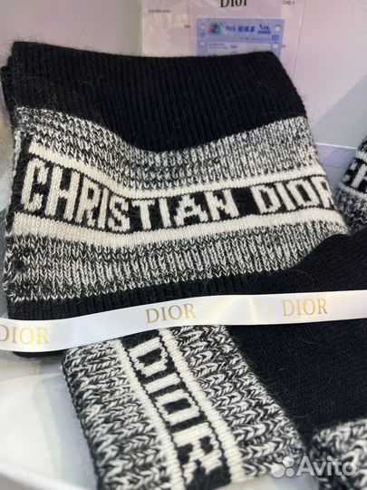 Шапка шарф перчатки Christian Dior