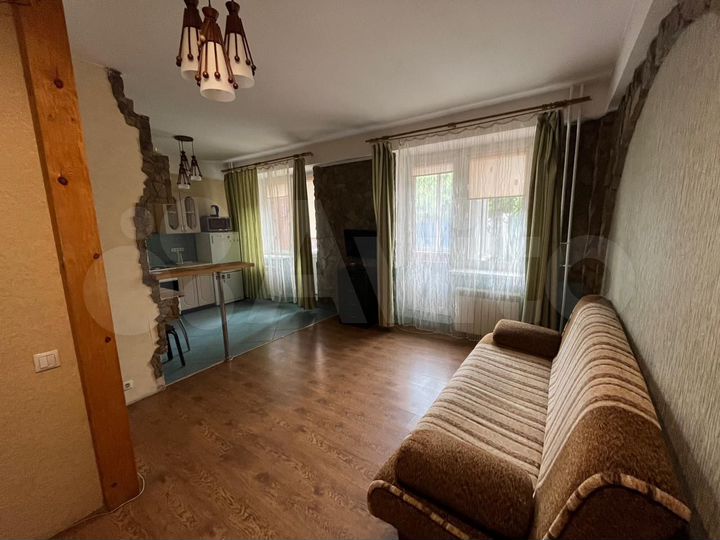 1-к. квартира, 40 м², 1/10 эт.