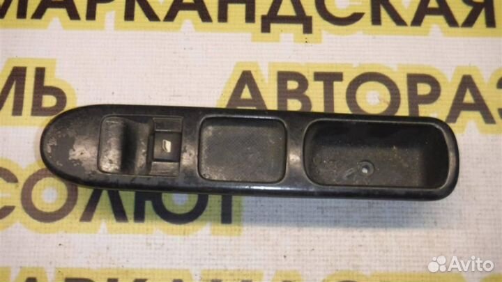Кнопка стеклоподъемника Peugeot 307 2001-2007