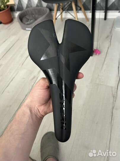 Седло для велосипеда Stern Motion 1