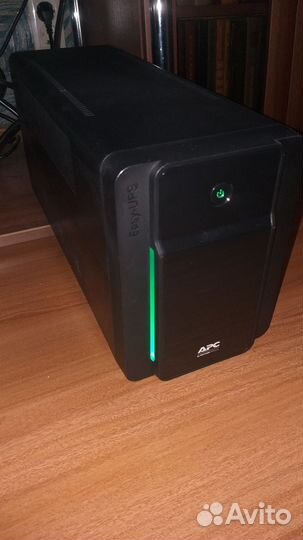 Ибп APC Easy-UPS BVX2200LI-GR