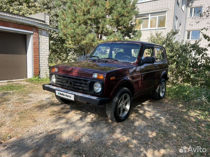 LADA 4x4 (Нива) 1.7 МТ, 2012, 150 000 км