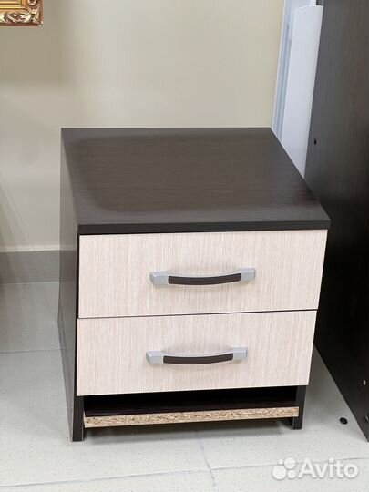 Тумба прикроватная 2 шт