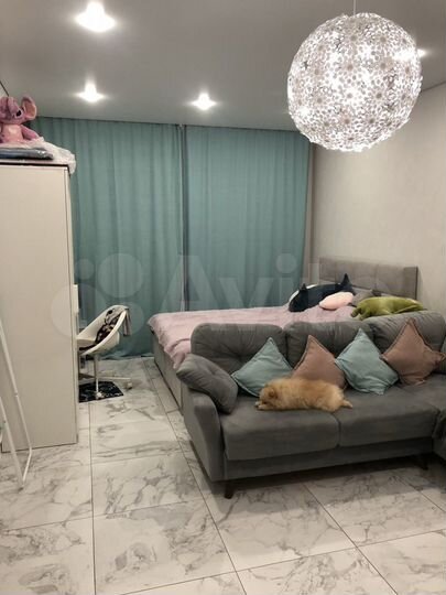 2-к. квартира, 72 м², 1/9 эт.