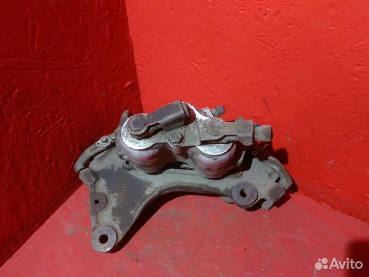 Нива Суппорт правый ваз 2121 21214 с дефектом