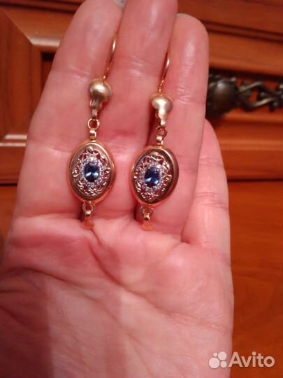 Золотые серьги