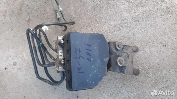 Блок абс Инфинити m37s