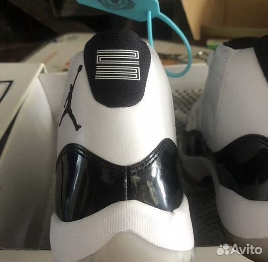 Jordan 11 white black(Оригинал)
