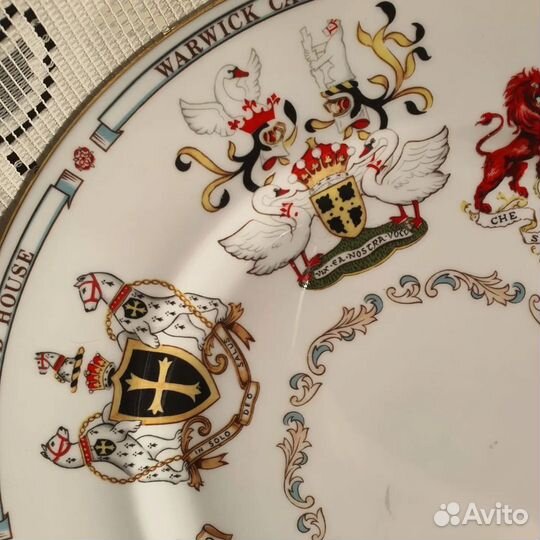 Тарелка фарфор декоративная Великобритания гербы