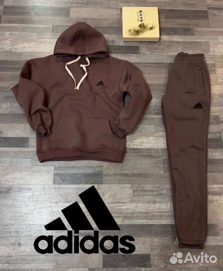 Спортивный костюм Adidas