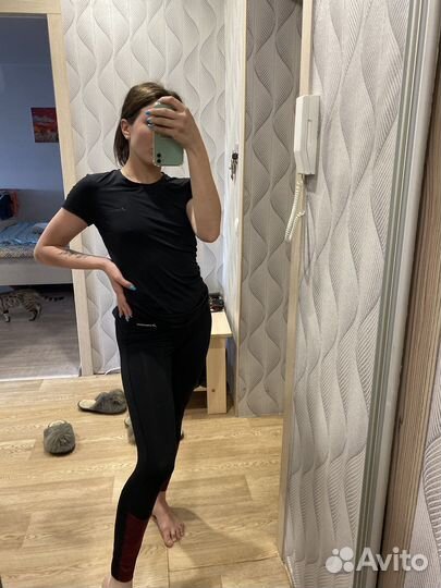 Спортивный костюм женский