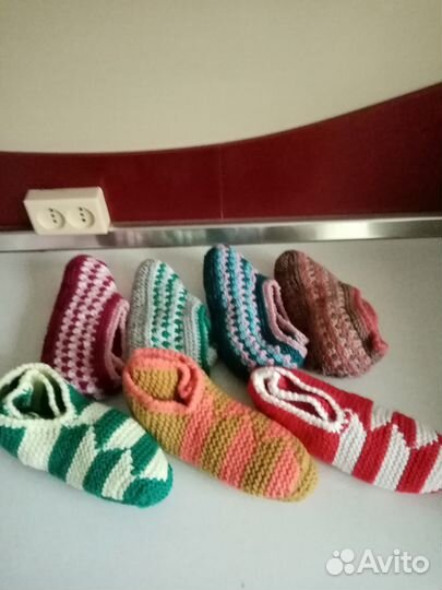 Тапочки вязаные ручной работы