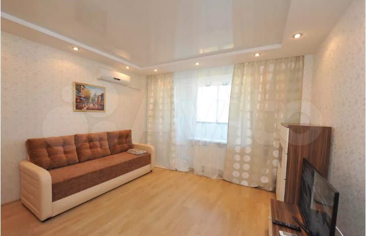 1-к. квартира, 38 м², 7/17 эт.