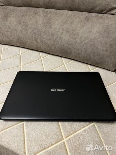 Asus X751M