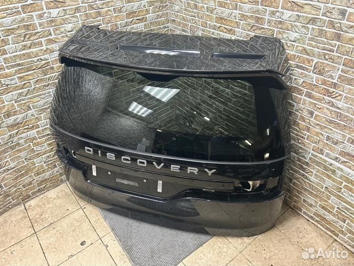Крышка багажника Land Rover Discovery V