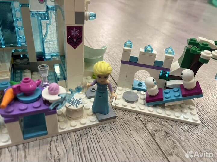 Lego Disney Frozen волшебный ледяной замок Эльзы