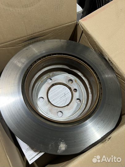 Продам тормозные диски BMW X5 F15 BMW X6 F16