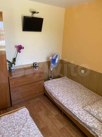 Комната 10 м² в 2-к., 2/2 эт.