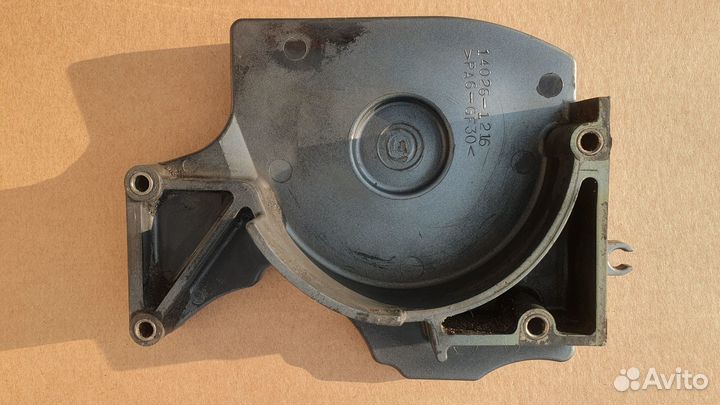 Крышка приводной звезды Kawasaki ZZR600