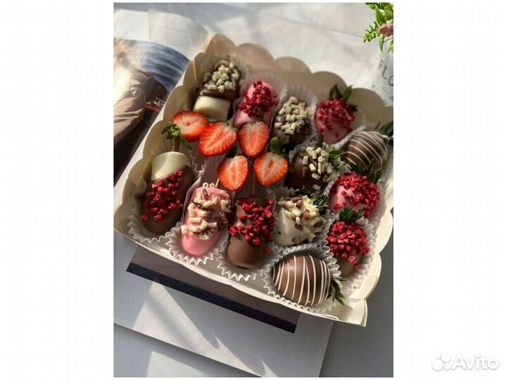 Клубника в бельгийском шоколаде KLN-6133