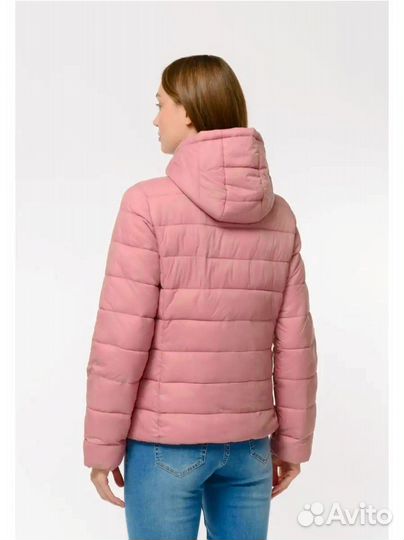 Куртка женская 48 размер