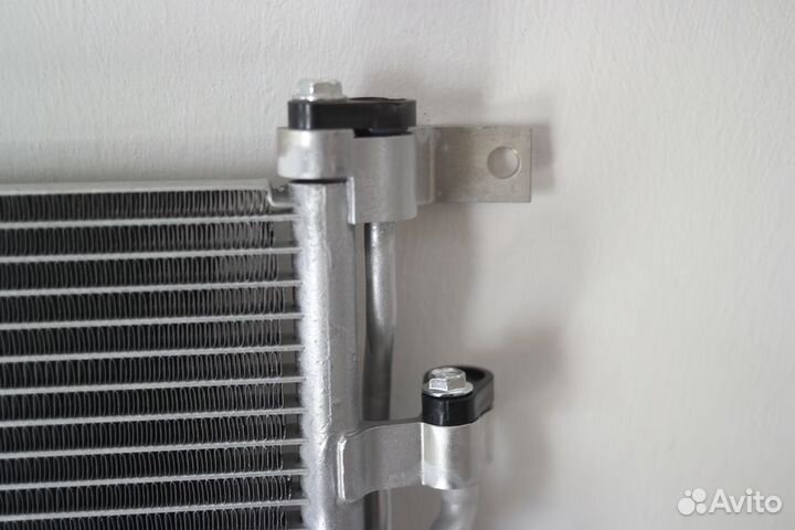 Радиатор кондиционера Шевроле Каптива 06