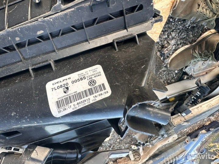 Корпус печки Volkswagen Touareg 4.2 AXQ 2003 2003