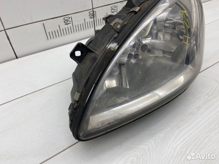 Фара левая Mercedes Vito W639 646.980 2009