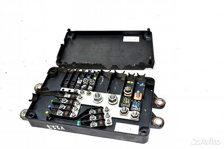 Распределительная коробка проводки volvo FH (01.12