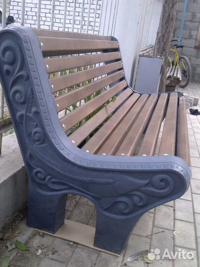 Садово-парковая скамейка 