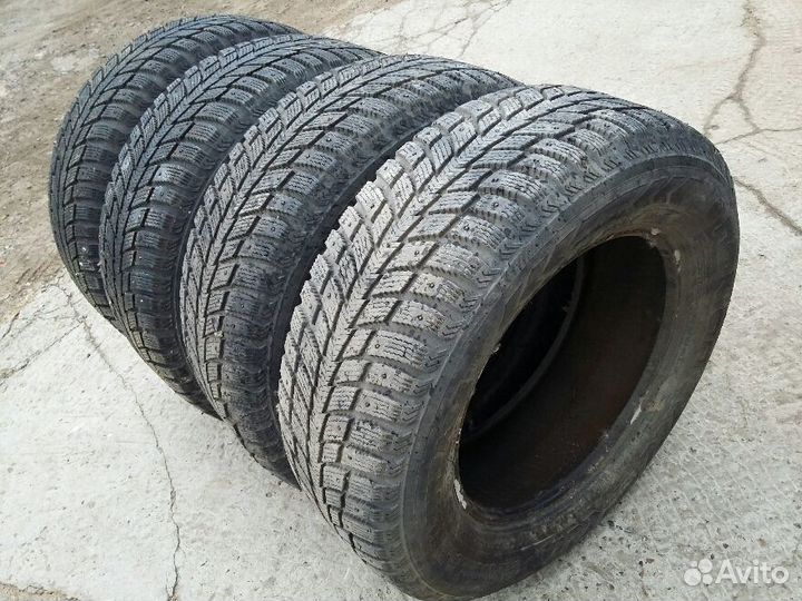 Nordman WR SUV 235/65 R17 108T
