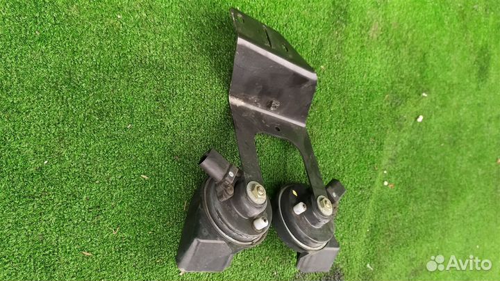 Сигнал звуковой пара Audi A6 Avant sline BDW 2005