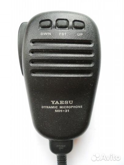 Микрофон динамический (тангента) Yaesu MH-31