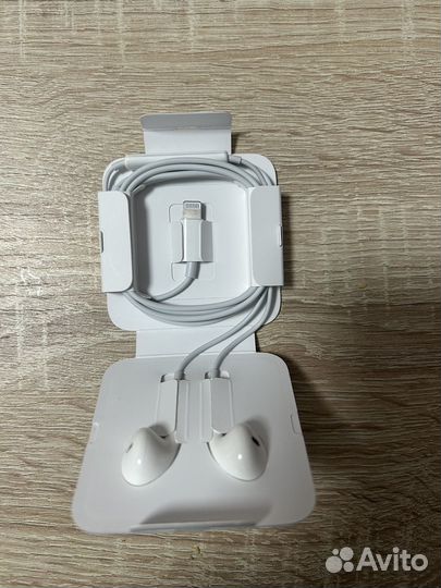 Наушники earpods новые оригинал