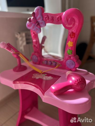 Туалетный столик для девочки