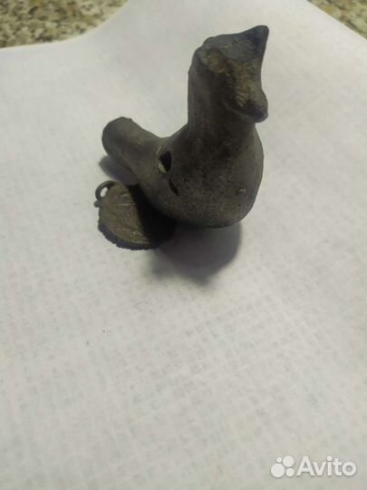 Старинная глиняная свистулька