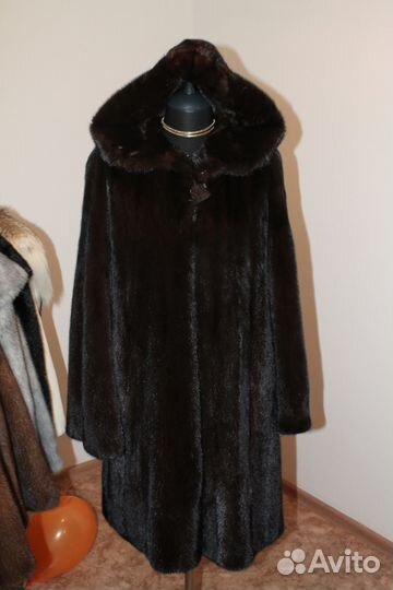 Норковая шуба 50-56 длина 100 см