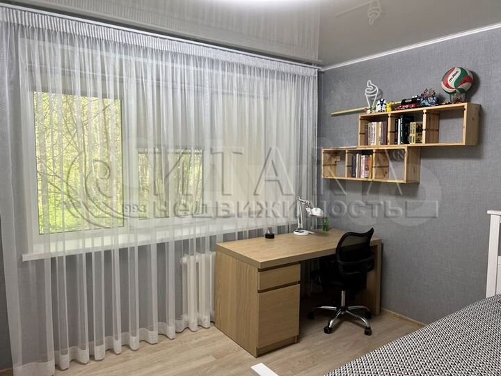 4-к. квартира, 72,7 м², 1/6 эт.