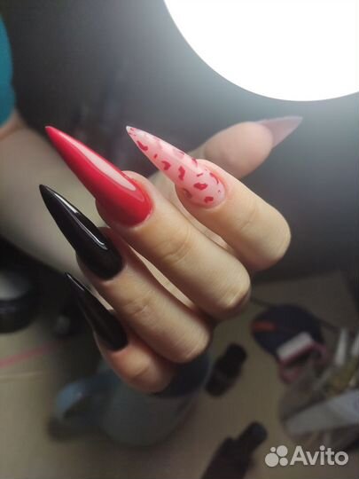 Наращивание ногтей