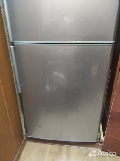 Холодильник Samsung RL-34 egps