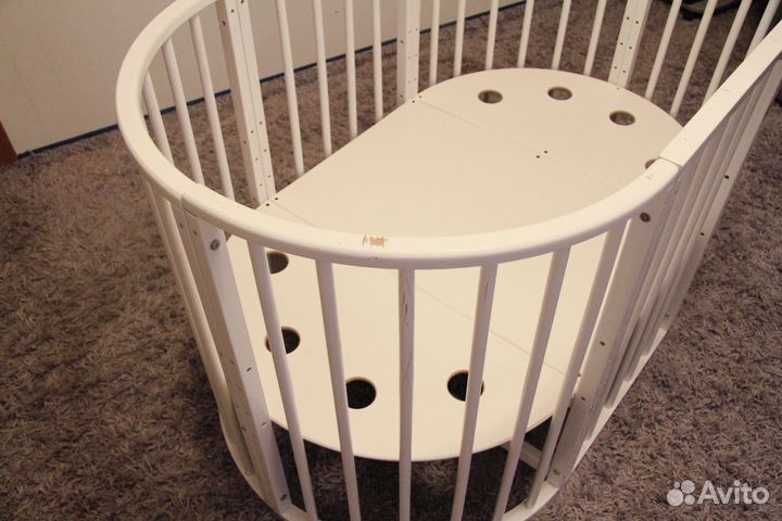 Детская кроватка трансформер овальная