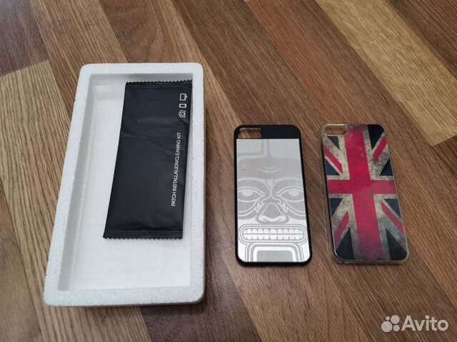 Чехол на iPhone